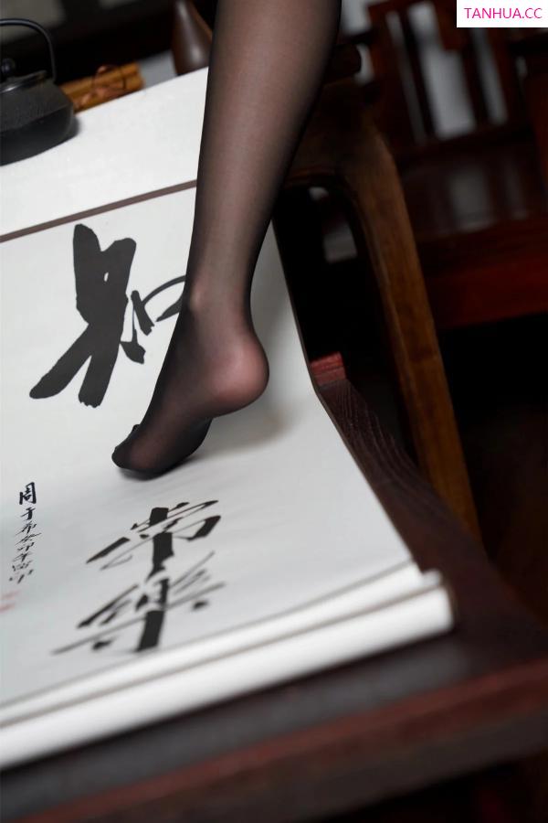 周于希dummy  [XiuRen]高清写真图 2023.12.29 No.7891 周于希Sally 美臀古装第55张图片
